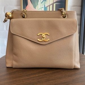 VINTAGE (1994-1996)CHANEL SHOULDER BAG